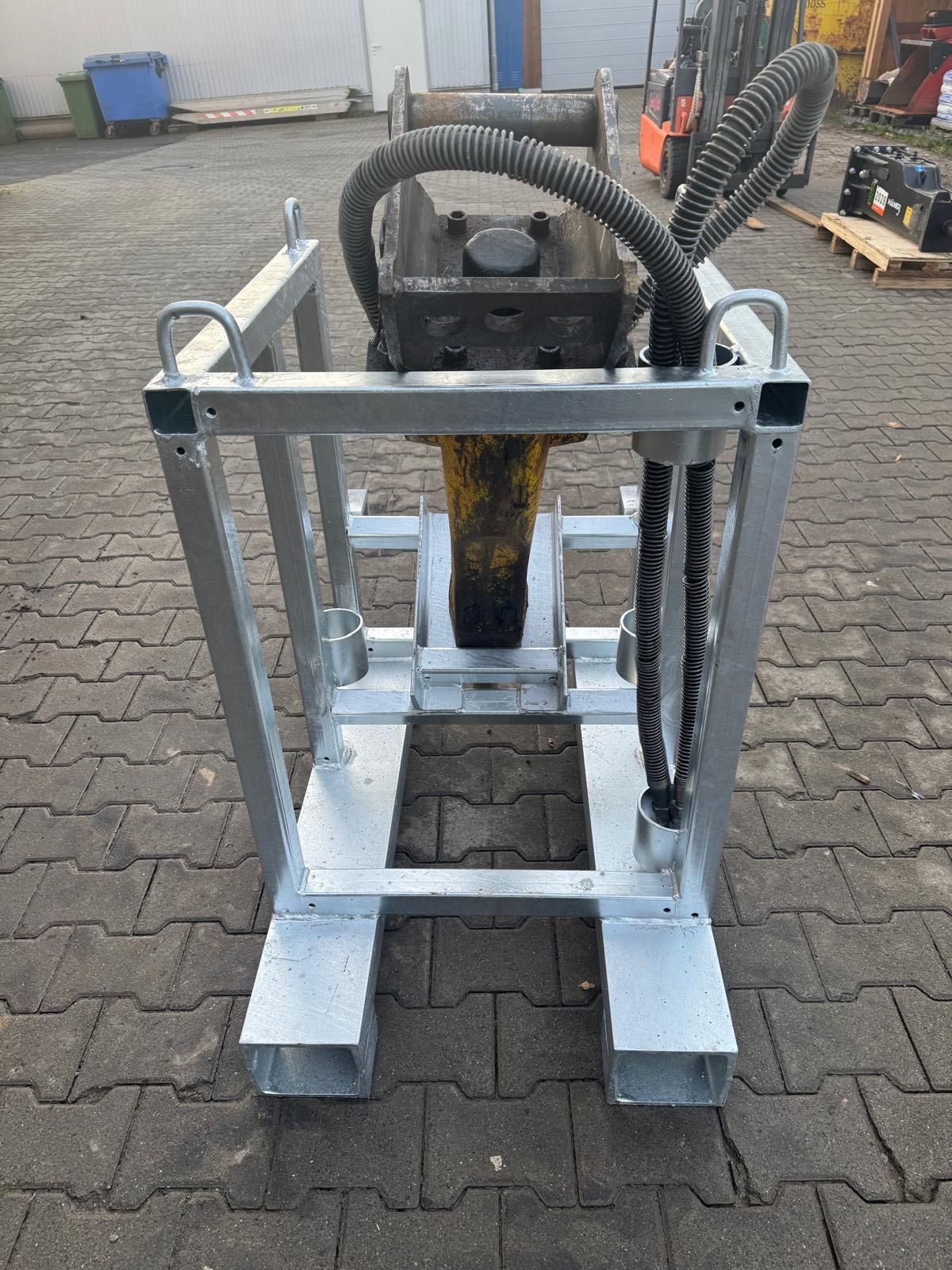 Hammerständer für Hydraulikhämmer bis 5 t, feuerverzinkt