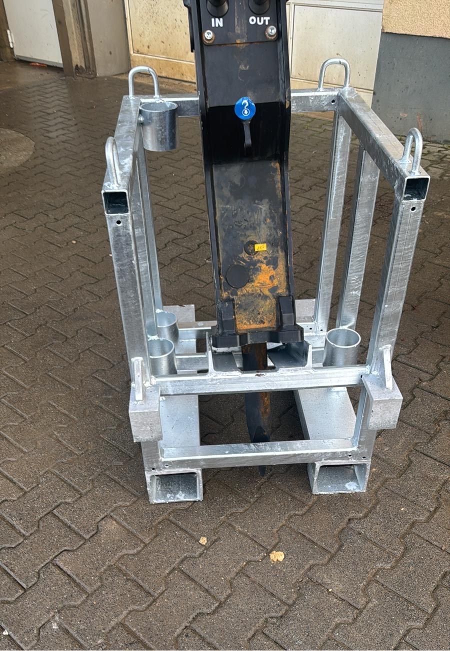 Hammerständer für Hydraulikhämmer bis 5 t, feuerverzinkt