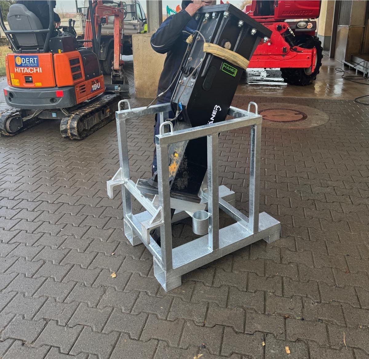Hammerständer für Hydraulikhämmer bis 5 t, feuerverzinkt