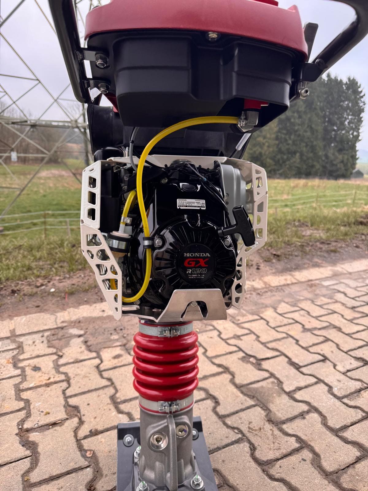 Vibrationsstampfer Dynapac DR6X, neu, 58 kg, 2,8 kW netto
