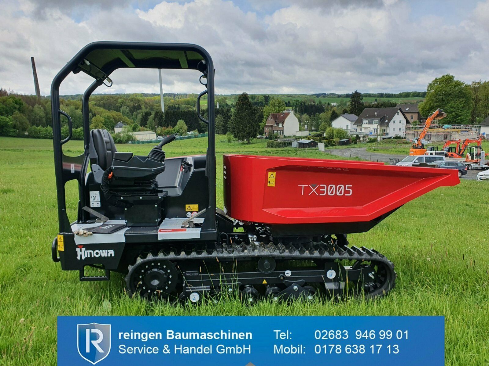 Kettendumper Hinowa TX3005, 2022, drehbare Mulde, 50 PS