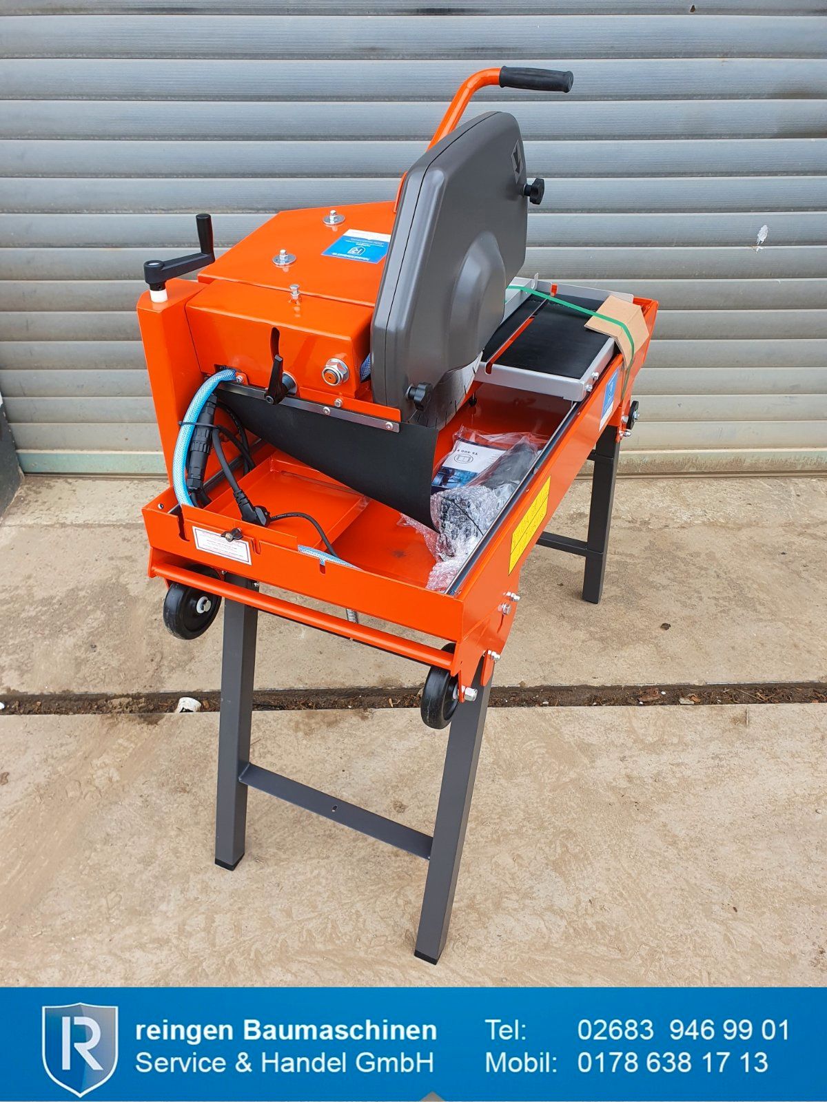 Nassschneidetisch Husqvarna, neu, 700 mm Schnittlänge, 230 V